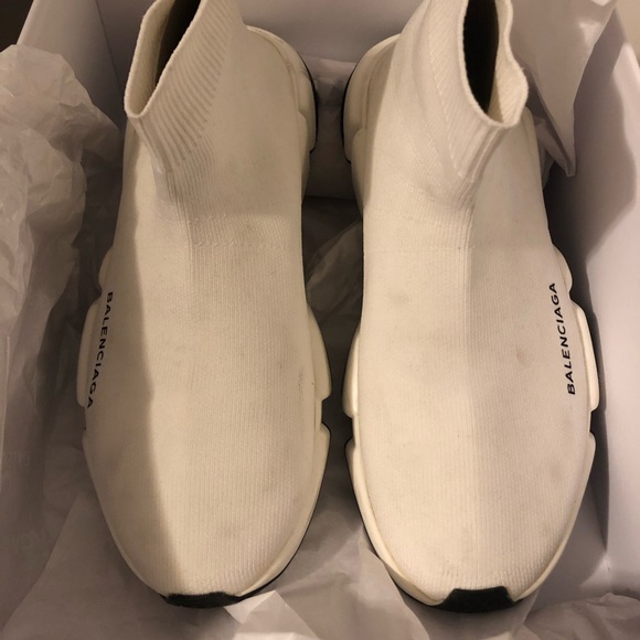 white balenciaga speed runners